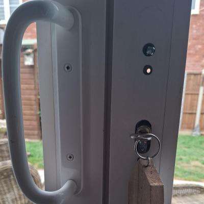 Sliding door handle Sliding door handle